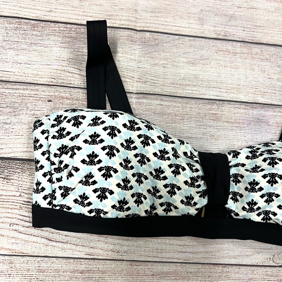 Athena Women’s White Blue Padded Bikini Top Size 6 - Picture 3 of 10